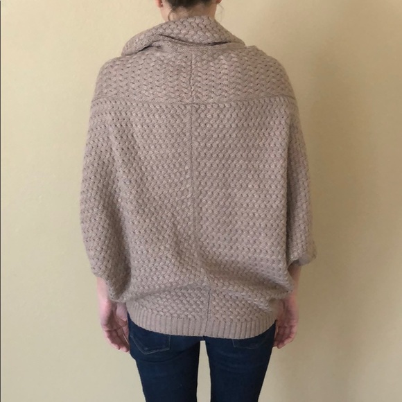 knit sweater - Picture 2 of 3